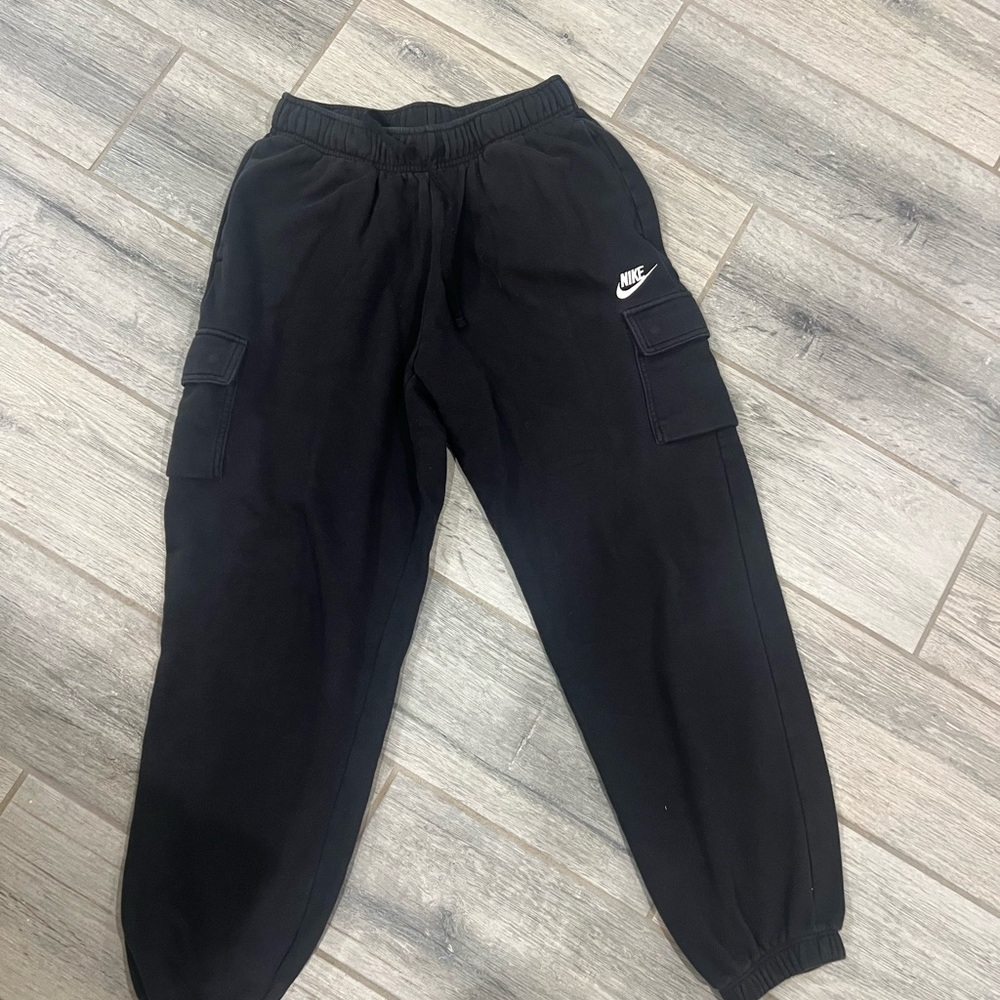 Black cargo sweatpants